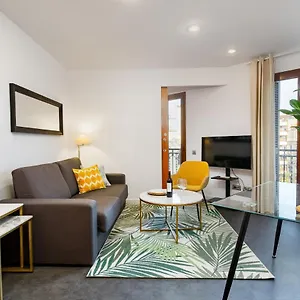 https://lodging-apartments-city-center-sagrada-familia.topbarcelonahotels.com